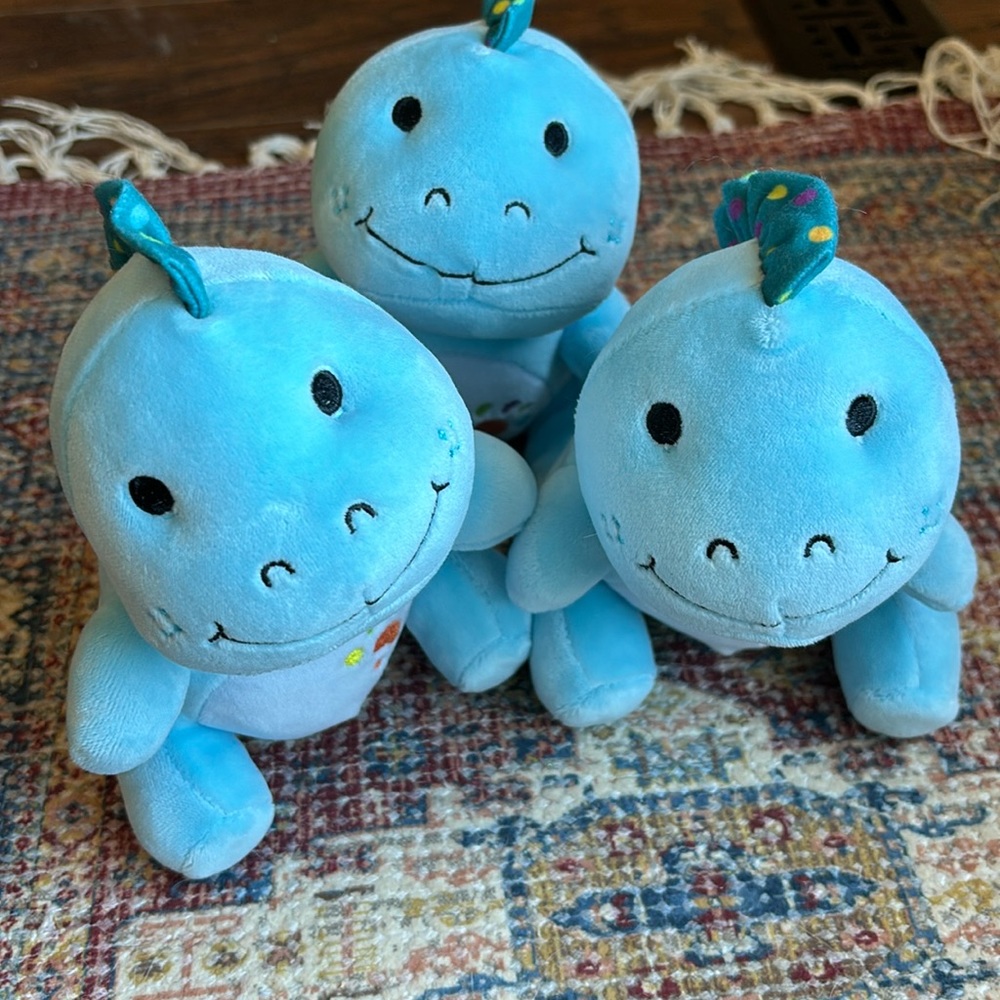 Moriah Elizabeth 6” blue dinos